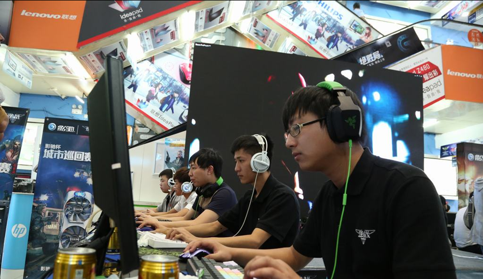 和专家的预 和专家的预