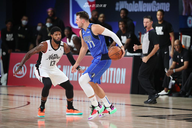 爱的队伍与 爱的队伍与