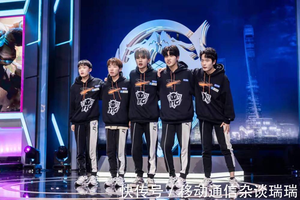 轮换的可替 轮换的可替